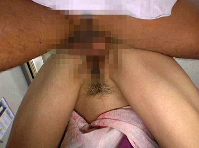 人妻熟女快楽と共に肛門が緩み下品なオナラSEX サンプル画像 13