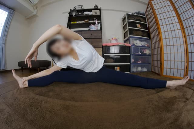 【VR】屁こきのはなちゃん本日も絶好調 三浦はな サンプル画像 6